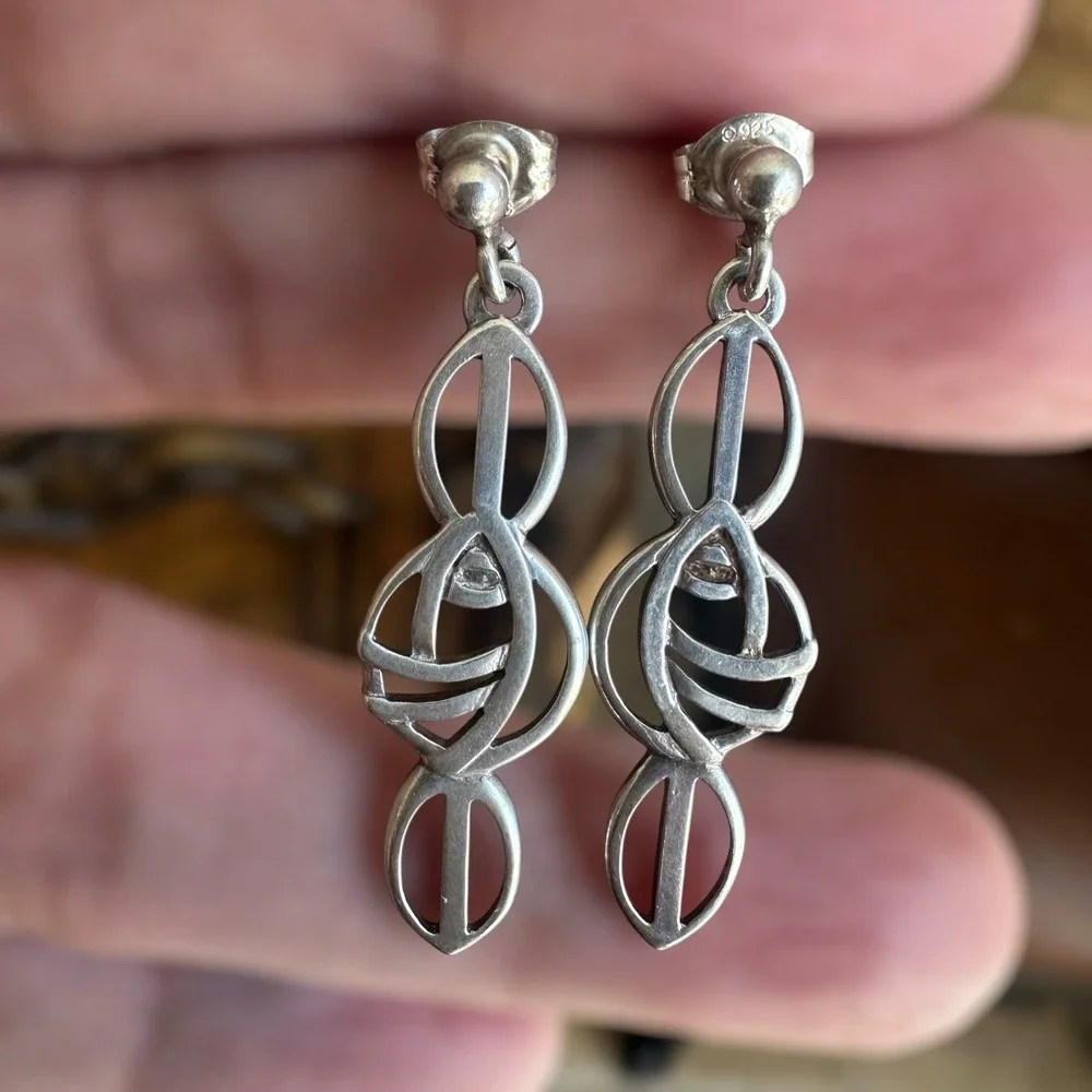 VTG CJL Carrick Celtic Stud‎ Dangle Earrings 1.375 Inch Scotland Sterling 2.7g